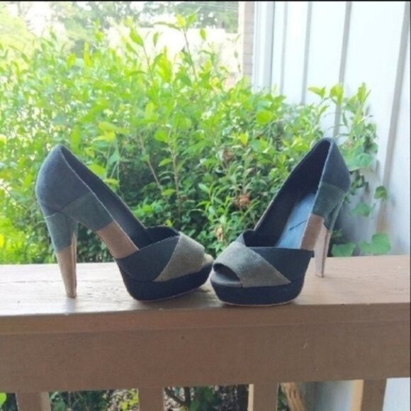 7FAMK Suede Leather Colorblock Peep Toe Heels 5.5M - Picture 1 of 8